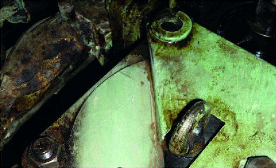 Motorbauteil nach der Reinigung mit U.N. 200, Rückstände gelöst