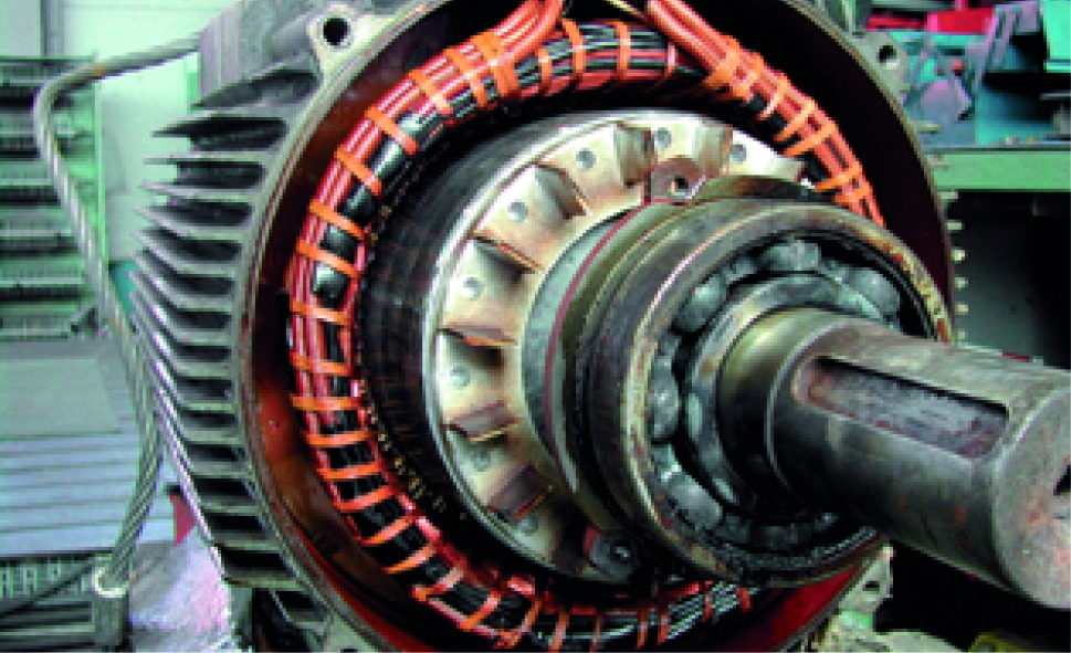 Verschmutzter Rotor eines Elektromotors mit Wicklung